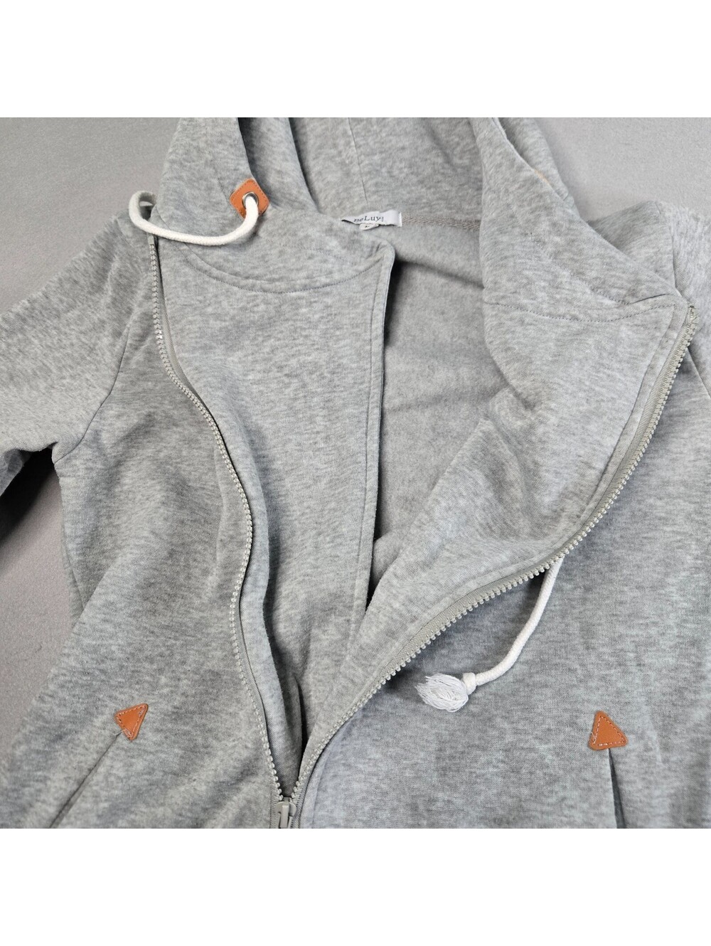BeLuyi Hoodie Womens Sz M Gray Asymmetrical Side Zip Fleece Jacket Anchor Patch - Picture 7 of 9